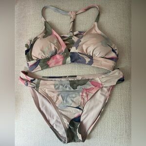 Carve Designs Swimsuit. Size Medium.